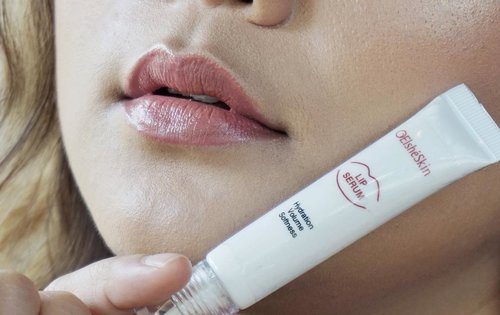 My healthy lips secret 👄 .
.

Lip serum from @elsheskin .
.
.

#serum #lipserum #lipcare #elsheskin #elshesquad #beauty #beautysecret #beautyenthusiast #beautybloggerid #beautybloggers #clozetteid