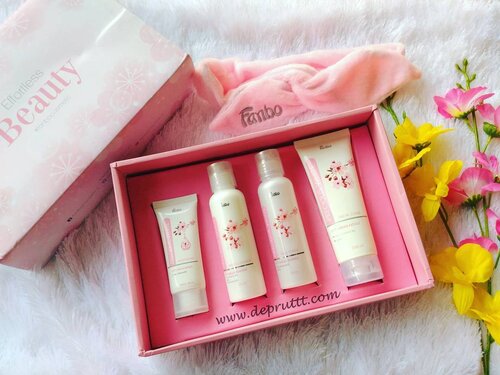 Fanbo baru saja meluncurkan skincare baru mereka yaitu "Precious White". Thanks @fanbocosmetics dan @Beautiesquad . Jangan lupa kunjungi blog ku ya, karena full review akan aku bahas di blog 😄 #effortlessbeauty #preciouswhite #BeautiesquadxFanbo #Beautiesquad #FanboCosmetics #clozetteid