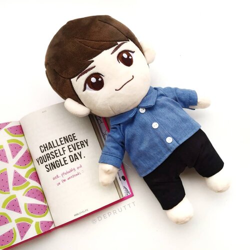 Yuhuuu ~ ...#170118#clozetteid#kiyuhyundoll#5YEARSGANGDOLL#5yearsgang#kyuhyundoll#chokyuhyun#kyuhyuncho#kyuhyun#gaemgyu#superjunior#flatlay#kpopdoll#depruttt#cutedoll#rainflowerclub#ClozetteID