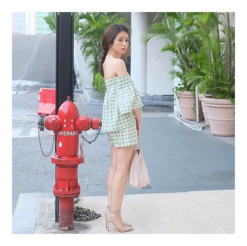 Happy Saturday
OUTFIT OF THE DAY
by @loveandflair 
Mint Green Summer Top and Pants
Simple and Chic

#ootd #outfitoftheday #instastyle #stylefashiondaily #fashionaddict #bloggerstyle #ookbook #lookbookindo #ootdindo #ootdmagazine #styleblogger #fashionpost #styleinspiration #dailystyle #clozetteid 
#셀스타그램 #팔로우 #오오티디 #패션 #데일리 #일상 #데일리 #whatiwore #ootdmagazine #exploretocreate