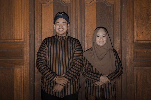 ❤️ #officiallyDT #clozette #clozetteid #prewedjawa #preweddingphoto #surjanlurik #lurik