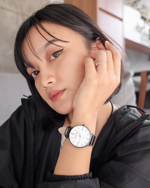 Quality is the best business plan•You can get @danielphilipwatch at @dpwatch.pr now!!!•#watch #jewelry #fashion #style #classic #influencer #influencerbali #fashionstyle #fashioninspiration #lookbook #lookbookindonesia #instafashion #lifestyle #styleinspiration #clozetteid #clozette #baliinfluencer #jamtangan #tsoa #mrqueen #truebeauty #thesecretofangel #bali #celebrity #indonesia #welovebali #stylediary