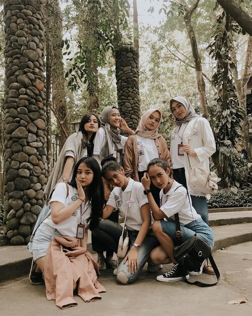 glow ready 🥰.#museum #jogja #jogjakarta #indonesia #sejarah #ullensentalu #ullensentalumuseum #instatravel #wonderful_places #photooftheday #bestintravel #instagood #instatravel #exploreindonesia #explorejogjakarta #influencer #fashion #style #ootd #lookbook #architecture #likedorlike #glowready #welivetoexplore #bintangmarina2018 #sahabatmarina #clozette #clozetteid #education #heritage #raihmimpi