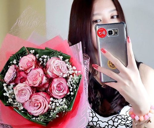 💓 #thankyou #rose #pink #valentines #happyvalentinesday #lovely #cute #pinkroses #samsungnote5 #latepost #throwback #2016 #couple #iloveit #beauty #clozetteid
