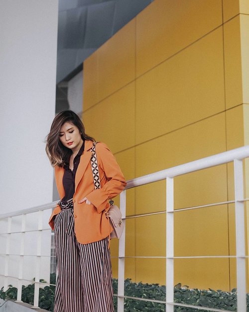 More and more outer this time ft @pomelofashion 's Adalie Poet blazer 💋
#TryPomelo #MyPomelo #clozetteid #Lykeambassador #looksootd #lookbooknu #cgstreetstyle #ggrep