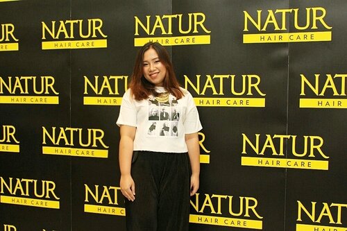 waktu di acara Hair beauty dating Back To Natur di Surabaya beberapa minggu lalu :) 
.

