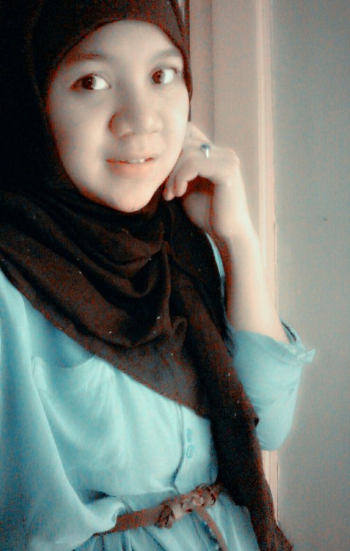Latepost with tosca blouse