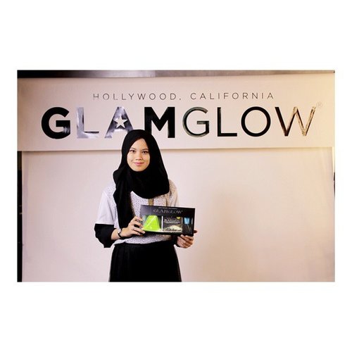 Try and buy their products at GlamGlow studio (Plaza Indonesia L4) and feel your face glowing ✨
Visit ARCG blog for more pics (direct link on bio) 💋💋
#ClozetteID #InaxClozetteIndonesia