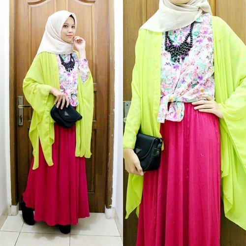 "Neon for Friday" on the blog now [inalathifahs.blogspot.com] 
#clozetteid
So I got this outfit inspiration from Mix & Match page of @hijabellamagz and played with the neon colors to bright my mood up! 