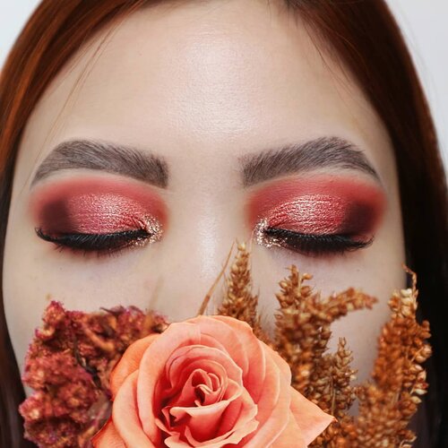 Third look 💯TUTORIAL ON NEXT POSTGARDEN ROSE VUVUZELA INSPIRED LOOK.Eyes deets@sigmabeauty Eyeshadow Base Primer - Ignite #sigmabeauty #sigmaprimetime@colourpopcosmetics Sweet Talk #colourPopMeBrushes :#bhcosmetics & Sigma Brushes ....#clozetteid #morphebabe #sigmagical #sigmaprimetime #anastasiabeverlyhills #anastasiabrows #juviasplace #colourpopme  #bhbeauties #qupas #lovewins🌈 #hoodedeyesmakeup #coral #eyeshadowlook #trendymakeup #eyelooks #blazin_beauties #dramaticmakeup #makeupobsession #muasfeaturing #eyemakeupideas #eotd #pridemonth