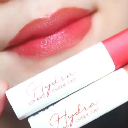(3/𝟯) Swipe left 𝗠𝗶𝗻𝗲𝗿𝗮𝗹 𝗕𝗼𝘁𝗮𝗻𝗶𝗰𝗮 𝗟𝗶𝗽 & 𝗖𝗵𝗲𝗲𝗸 𝗧𝗶𝗻𝘁 Nude Whisper 303Wishful Pink 305Zesty Orange 307Glam Red 309...#revealYou #micabeautysquad @mineralbotanica..#clozetteid #beautyblogger #faceoftheday #indobeautygram #lotd #instabeauty #clozzeteid #fotdibb #featuredibb #qupas #getfreshallday #instamakeup #lipstickoftheday  #motdindo #lipstickswatch  #FDbeauty #instablogger #makeupblogger
