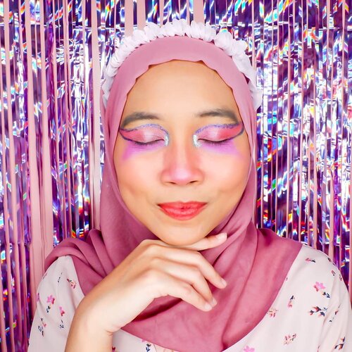 아름다운 나비🦋.
.
.
#clozetteid #makeuplook #makeup #makeupenthusiast #makeupjunkie #summermakeup  #summermakeuplook #makeupcharacter #블로거 #얼짱 #뷰티블로거 #ブロガー#美容ブロガー #kawaii #かわいい #hunnyeo #훈녀