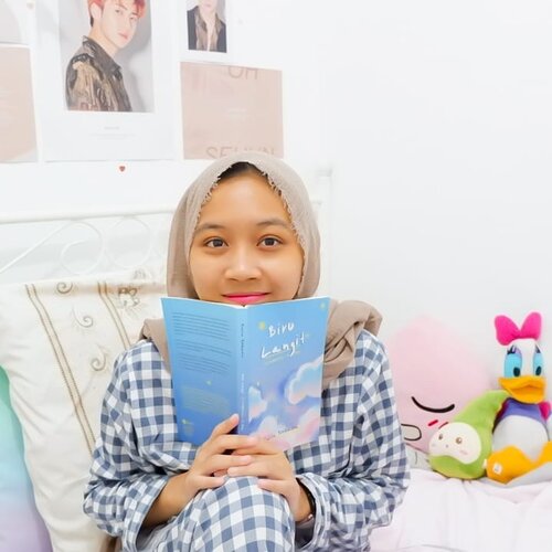 Another slumber party with @_jeongjaehyun 🍑🍑 in Boston...twinning Jaehyun Pajamas by @dalbyeolchoice dan dapet kunciran juga dan kuncirannya juga enak, kuat buat iket rambut lumayan menambah koleksi kunciran sekalian😋...#clozetteid #kartikaryanikpopjourney #jaehyun #jaehyunpajamas #jaehyunpiyama #sleepover #slumberparty #pajamas #piyama #kpoppajamas #블로거 #얼짱 #뷰티블로거 #ブロガー#美容ブロガー #kawaii #かわいい #hunnyeo #훈녀