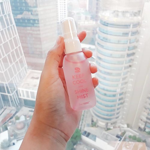 SHINE FIXENCE™ MIST❄ this cutie face mist is new member on my makeup pouch. Gonna try this facemist for one week and makes review of it, so wait little bit for my review, ok😉
#KEEPCOOL #SHINEFIXENCE™MIST #charisceleb @charis_official
.
.
#clozetteid #bvloggerid #insviraltif #femaledaily #beautiesquad #beautybloggerid #bloggerperempuan #indonesianfemalebloggers #bloggermafia #beautygoersID #kbbvbeautypost #beautynesiamember #makeup #skincare #makeupenthusiast #makeupjunkie #bloggerceria #beautybloggerindonesia #블로거 #얼짱 #뷰티블로거 #ブロガー#美容ブロガー #kawaii #かわいい #hunnyeo #훈녀