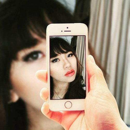 MORNING!! Just selfie 😁😁😘 #moodboster #myface #selfie #alleriamakeupartist #beautyblogger #clozetteid #starclozetter #wakeupandmakeup #dressyourface #motd #beautybloggerindonesia