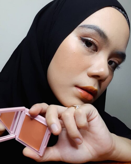 🌺 @nacificcosmetics Juicy Mood Blusher 02. Peach Candy

#nacific #nacificcosmetics #blushon #blusher #peach #makeuplook #makeup #beautygram #beauty #beautyproducts #clozette #Clozetteid