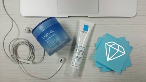 Unsung heroes for those typical #AhensiLyfe sleepless phase and all nighter (more than a bat) times, #LaRochePosay #Cicaplast to calm down irritated and reddened skin (always my problem whenever I pulled an all nighter) + #Laneige #SleepingMask to seal everything and moisturise the skin. 
Result guaranteed, less grumpy in the morning. Even with the possibility of another all nighter ahead. #ClozetteID #Clozette #Skincare