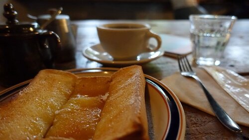 Can I have this kind of morning everyday?VERY good coffee, sweet toast, and quiet breakfast spot.Instruments playing softly in background. Morning light come through the window.It looks cloudy outside, I don't want to go.It was a real #LifeWellCaffeinated moments at #ClampCoffeeSarasa in #KyotoThis Coffee shop successfully expand my coffee palate (yang gak seberapa ini)....#DinsDayOff #WheninJapan #SonyForHer #SonyRX100 #LibraSeasonTrip #thisisjapan #exploringjapan #discoverjapan #ipreview #ClozetteID #aColorStory