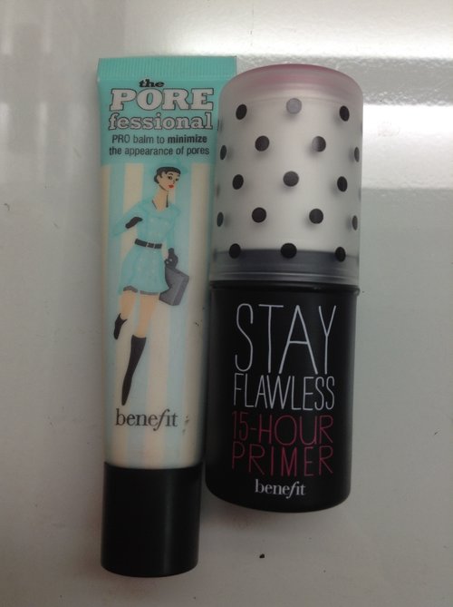 Benefit bases. These are definitely works! Blurs away fine lines. A good start for foundation! 