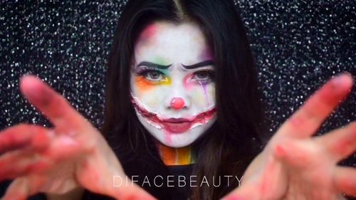 I can see you from behind. You can hear me in your mind. Run so fast as you can go. Time will catch you before you know. 🖤🖤🖤 #diFACEbeauty #makeupbydifa #gengbvlog #diFACEvideo
・・・
#IBSTOOCUTETOSPOOK #halloweenmakeup 
#halloweenmakeupinspiration #halloweenmonth #spooktober @indobeautygram #indobeautygram #bvloggerid #indobeautysquad #beautyvlogger #beautybloggerindonesia #indomakeupsquad #setterspace #beautygoersid #beautychannelid #100daysmakeupchallenge #bunnyneedsmakeup #hypnaughtymakeup #wakeupandmakeup #makeuptutorialsx0x #clozetteid #clozette
