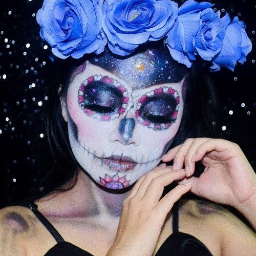 SWIPE LEFT!!!
Kaget gak ? 😂 Galaxy sugar skull 🔮💀 Have a spooktacular Halloween! #diFACEbeauty #makeupbydifa #gengbvlog #BringOutTheBoo #nyxcosmeticsid
・・・
#skullhead #skullmakeup #skeletonmakeup #skullheadmakeup #halloweenmakeup 
#halloweenmakeupinspiration #halloweenmonth #spooktober @indobeautygram #indobeautygram #bvloggerid #indobeautysquad #beautyvlogger #beautybloggerindonesia #indomakeupsquad #setterspace #beautygoersid #beautychannelid #100daysmakeupchallenge #bunnyneedsmakeup #hypnaughtymakeup #wakeupandmakeup #makeuptutorialsx0x #xmakeuptutsx #clozetteid #clozette