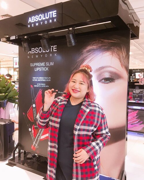 Jadi hari sabtu kemarin aku dateng ke acara Re-Opening @absolutenewyork_id yang ada di @sogo_ind Mall Kelapa Gading ✨Barengan sama temen-temen dari @indobeautysquad Sekarang tempat nya jauh lebih luas dan banyak produk-produk baru juga loh! #visitSOGO #ibsxabsolutenewyork_id #indobeautysquad #absolutenewyork_id