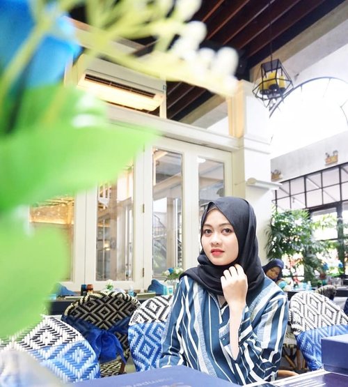 Event kedua aku di Jakarta dan sekaligus event kedua bersama @safiindonesia Halal, Natural, Teruji. 💙#safibloggergathering #safixbeautynesia #halalnaturalteruji #clozetteID #Siltaliburan #fashionhijab #fashion #fashionable #fashionkorea #fashionblogger  #ootdhijab #OOTD #hijapstyle #hijapstyle #inspirasiootdberhijab #dailyhijabootd #MauGayaItuGampang #lifestyle #zapclinic #zappalembangicon #zappalembang