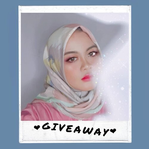 [GIVEAWAY TIME!] 🕊️❤️Hai guys.. Happy Monday 🤗 semangat di hari senin ya buat kalian yang udah memulai kegiatan di New Normal gini, tetap jaga kesehatan, pakai masker, bawa Hand Sanitizer dan tetap social distancing ya dimanapun 💪Nah disini aku dan teman teman cantikku mau berbagi makeup, skincare, bodycare dan juga beauty tools secara GRATISSS untuk 6 orang yang beruntung!! 🤪 ..Gimana mau? Caranya gampang banget loh..Kalian bisa Swipe sideways ke samping untuk liat apa aja hadiahnya dan caranya 💃Dan jangan lupa lakuin ini ya 😘(1) FOLLOW IG KITA SEMUA, WAJIB :1. @siltafadillah2. @azuarieka 3. @destipepito ..(2). Like postingan ini & comment ajak 3 teman kalian untuk join giveaway, gunakan hastag #desilagiveaway . Makin banyak kalian ajak teman, makin banyak kesempatan menang loh! ..(3). Repost giveaway ini di IG Story kalian dengan hashtag #desilagiveaway mention kita di story tsb yaa ( be active di instagram kita jadi nilai plus! Bukan aktif spam giveaway ya, tp aktif yg relevan). .(4). Periode giveaway 06 JULI - 05 AGUSTUS 2020..(5). Pemenang akan diumumkan 08 AGUSTUS 2020 di IG Story kita masing-masing! ..⚠ NO second acc / olshop acc / giveaway acc. Harus pake akun pribadi dan jangan di-private yaAnd wish you luck ❤❤.#desilagibeaway #ClozetteID #giveaway #giveawayindo #giveawaybeauty #SiltaGiveaway #giveawayindonesia