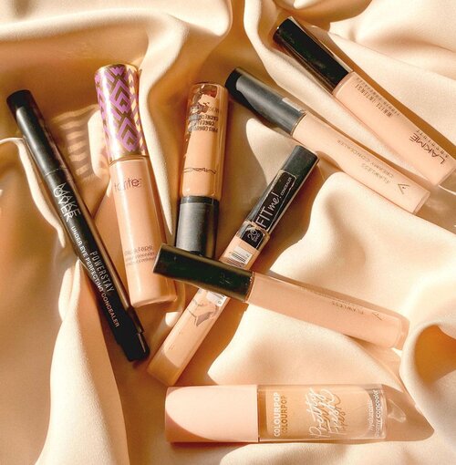 It’s concealer party. One of the makeup essentials I couldn’t live without to conceal my dark circles and acne scars.⁣⁣#cathyangreview #concealer #clozetteid⁣