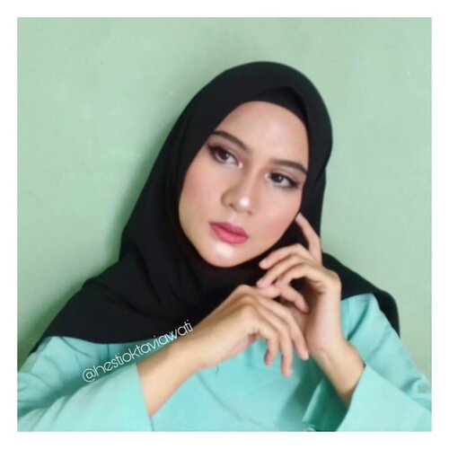 Selamat mudik yang sedang diperjalanan, semoga selamat sampai tujuan ❤#homakeupstory #beautyvloggerid  #makeupaddict #beautyvloggerindonesia #indobeauty #smartbeautycommunity #indobeautygram #makeupenthusiast #beautytalkindo #indobeautysquad #bloggerperempuan #setterspace #beautyguruindonesia #indomakeupsquad #aladdinmakeup #aladdinmakeupseries #teambvid #beautychannelid #hijabersbeautybvlogger #bunnyneedsmakeup #beautybloggertangerang #beautysecretsquad #clozette #smartbeautycom #clozetteid #beautycollabid #indobeautygram #tutorialmakeuplg #tampilcantik #inspirationmakeupwr @inspirationmakeup_wr @tampilcantik @indobeautygram @indobeautygram @bvlogger.id @beautytalk_indo @beautilosophy @inspirasimakeup.id @setterspace @beautyguruindonesia @indobeauty_squad @teambvloggerid @beautychannelid @indomakeup_squad @beautyvlogger.id @bunnyneedsmakeup@smartbeautycommunity @bloggerperempuan @beautysecretsquad @beautyblogger.tangerang @smartbeautycommunity@beautycollabid