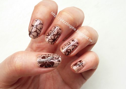 Flower Nails 