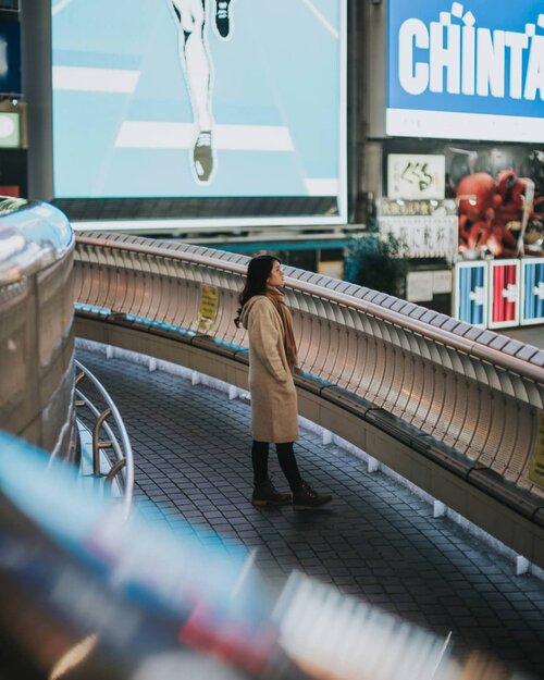 May 15, 2020
Glico Man at night 🌜
.
Sedang memantau, apakah sudah terlihat tanda-tanda kepergian Corona ? Hmm.
.
Btw, selama #DiRumahAja ada yang ngerasa jadi jerawatan ga sih ? Coba diswipe sampai akhir ya ! Ada promo khusus buat km sampai tgl 19 Mei 2020 👌🏻
.
Toner @a.stop2man itu best seller bangettt, terus ada acne patch nya juga yang super tipis ! Yuk main ke Charis shop ku : hicharis.net/NataHsu/MPL
.
#clozette #clozetteID #beautiesquad #setterspace #beautybloggerindonesia #beautybloggerid #bloggerceriaid #bloggerceria  #bloggermafia #beautynesiamemberblogger #charisceleb #beautygoersid #bloggerperempuan #sociollabloggernetwork #vsco #vscocam #japan