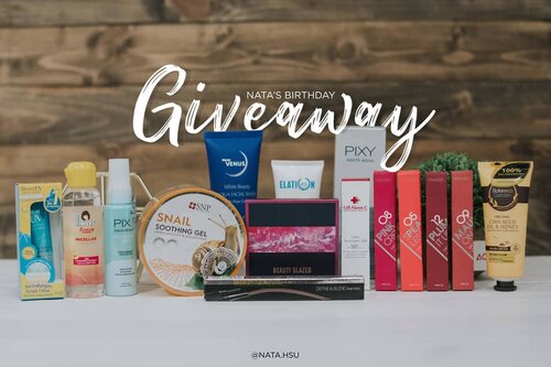 Sept 14, 2020 🎁[GIVEAWAY].Karna udah lama gabikin giveaway, jadi di hari ultahku ini, aku bakal bagi-bagi makeup dan skincare (baru dan preloved) 🙌.Bakal ada dua pemenang beruntung dengan syarat:1. Follow aku @nata.hsu2. Share giveaway ini di instastory, dan mention @nata.hsu 3. Komen DONE dipostingan ini dan mention min.3 temen (seRT juga boleh 👁👄👁)4. Be active ya!.Ketentuan:1. Giveaway ini berlansung pada 14 Sept - 30 Sept 20202. Pemenang harus SABAR!3. Keputusanku tidak bisa diganggu gugat4. Unfollow setelah giveaway akan diblock untuk giveaway selanjutnya.Dibawa enjoy aja ya giveawaynya.Goodluck !..#clozetteID #clozette #beautiesquad #setterspace #beautybloggerindonesia #beautybloggerid #bloggerceriaid #bloggerceria #bloggermafia #beautynesiamemberblogger #charisceleb #beautygoersid #bloggerperempuan #cchannel #cchannelfellas #sociollabloggernetwork #vsco #vscocam#giveaway #giveawayindonesia #giveawayindo #giveawayid #giveawaymakeup#makeupgiveaway #kuis #lomba #kompetisi #gratis #hadiah