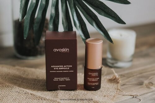 Feb 27, 2021Ada yang punya masalah dengan kantong mata ?Kantong mataku bisa dibilang cukup besar dan gelap, makanya aku butuh banget eye treatment.Nah selama 2~3 minggu ini aku pakai @avoskinbeauty Advanced Action Eye Ampoule. Produk ini adalah eye ampoule lokal pertama yang mengandung bahan aktif. Eye treatment ini mengandung 7.5% Peptide yang berfungsi untuk menstimulasi produksi kolagen alami pada kulit dan juga mengandung Probiotics yang dapat membantu menjaga kelembaban kulit.Review lengkapnya bisa cek di blog aku #SprinkleOfRainDotCom ya ^^#TheYouthfulEyes #BeautiesquadxAvoskin #BeautiesquadReview #Clozette #ClozetteID #Avoskin #eyetreatment #eyeampoule #darkcircle