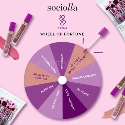 Habis lihat postingan @sophie_tobelly langsung cus dong k @sociolla @socialcosmetics buat nyobain wheel of fortune hihi 😍😍😍. .
.
Seru juga yaaahh. Hayoooo @stella__088 @santijuwita @nidputri cobain juga duoonggg 😉😉😉. Mihihihi
.
.
#socialwheeloffortune #socialxsociolla #mykittybeauty #clozetteid #sociolla #jogjabloggirls