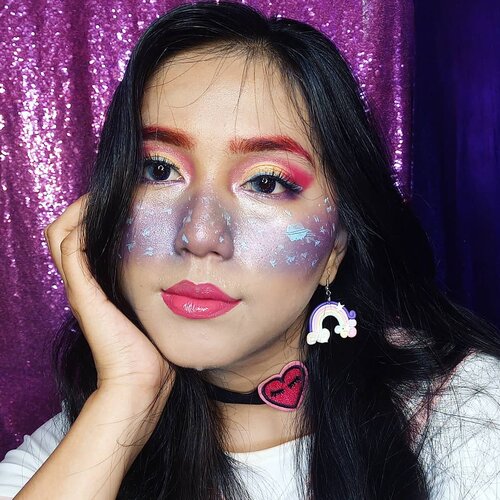 Ngangenin kamu yg ga ngangenin aku be like.. .
.
.
.
.
#playingwitharvi #unicorn
#unicornmakeup #BeautyBlogger #beautybloggerreview #skincareroutine #jakartabeautyblogger #bloggerceria #clozetteid #beautyhauls #unicornmakeuplook #rainbow #galaxy #unicorngalaxy #rainbowlook #undiscovered_muas #wakeupandmakeup #beautybloggerindonesia #indobeautygram #indobeautysquad #Bloggirlsid #JakartaBeautyBlogger #beautybloggerid #bloggermafia #setterspace #rainbowearring #tampilcantik #lfl #galaxylook #lovemakeup