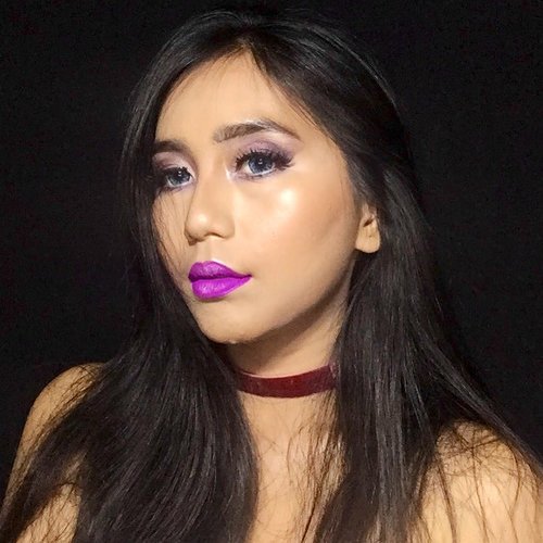 @pantone Said that ultra Violet Is 2018's Color So here i am creating this look for welcoming 2018 with @eblushid ..And yasss i am join #eblushgiveaway #unguwarnaku and this look Will be my submittion for #mondaymeansgiveaway @eblushid 💕💕💕..Join gengs @wangbii @eka.kuncoro @tamioktari