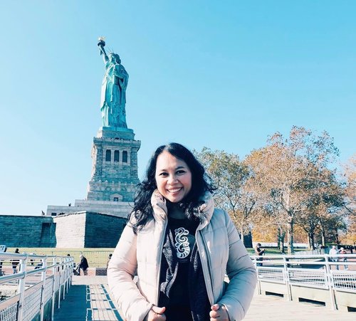 Pack your bag and let’s find some beautiful place to get lost. Btw bisikin bucket listmu tahun ini dong 😘 .

#LibertyStatue #LibertyIsland #NYC #Clozetteid #Lifestyle #travel #OOTD #OOTDindo