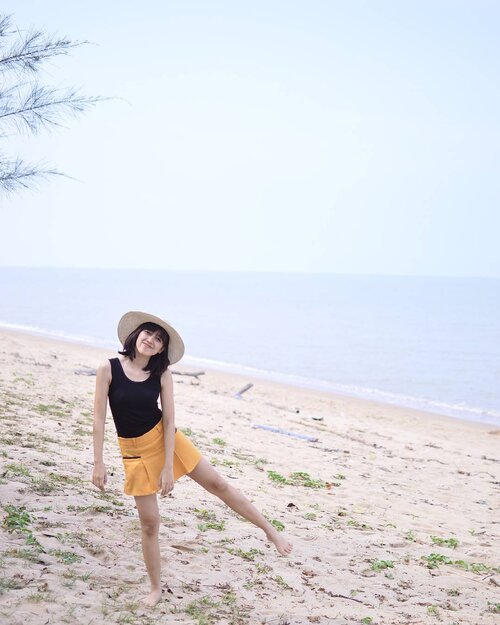 As long as I'm with you, I'm trying to be okay 💃💃💃
.
.
.
.
.
#bloggerjogja #bloggerperempuan #nikon #nikonindonesia #nikontravel#explorebangka #explorebangkabelitung #bangkabelitung #traveling #indonesia #wonderfulindonesia #beautifulIndonesia #exploreindonesia #enjoybabelisland #Clozette #ClozetteID