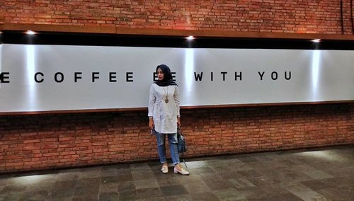 May The Coffee Be With You....#ClozetteID #Hijab #ootd #hijabblogger #Lifestyle #IndonesianBlogger #likeforlikes