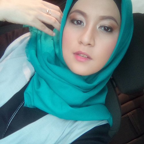 Flawless make up by @wardahbeauty 
#havaxgaudixwardah #muslimfashionstreet #clozetteid