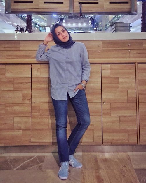 Wiken nihh .....enaknya kemana nihh? ...#ClozetteID #ShoxSquad #personalblogger #personalblog #indonesianblogger #lifestyleblog #Hijab #likeforlikes