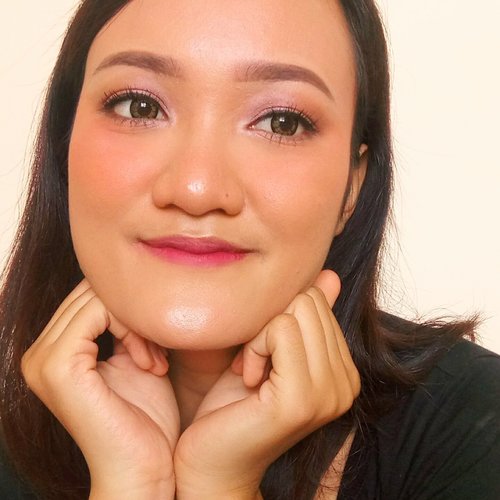 Haiii aku Beauty Blogger Bali
Addict Makeup and Skincare