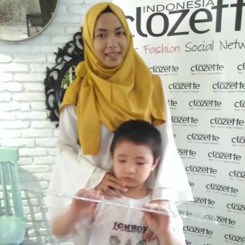 Just got here.. Clozetters Gathering with Parenting Club with @PARENTINGCLUBID and @Clozetteid .I'm so excited to find out my Son's Smartness.. karena beda  anak, beda pintarnya.
.
.
.
 #PINTARNYABEDA #PARENTINGCLUBID #CLOZETTEIDXPARENTINGCLUBID #lfl #clozetteid #clozettestar #bloggerindonesia #hijabbbloger