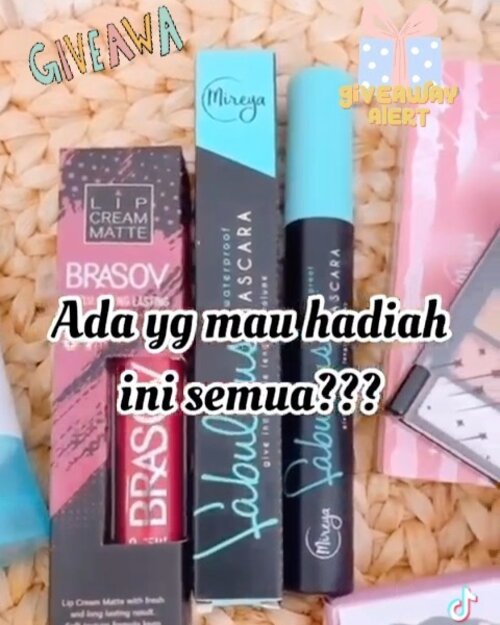 Aku sama fina @ijfinaamalia lagi bikin giveaway di Tiktok. Ikutan yaaah...Langsung ke Tiktok aku (Ariani Rosidi) atau Fina (Ijfina Amalia). Cek detailnya di video.Tengkiuuu..#clozetteid #giveaway #giveawayjanuari2021