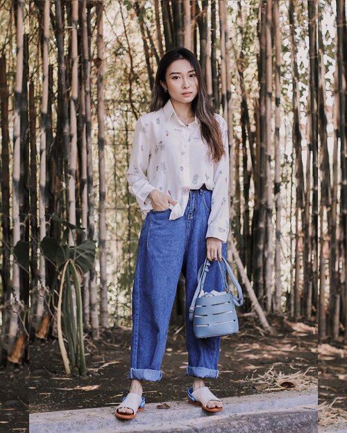 —— too in love sama model celana jeans jaman dulu gini, berasa vintage✨ ini set dari Origin, tap for details!
.
.
.
#ootdindo #lookbookindonesia #clozetteid #shoxsquad #ootd