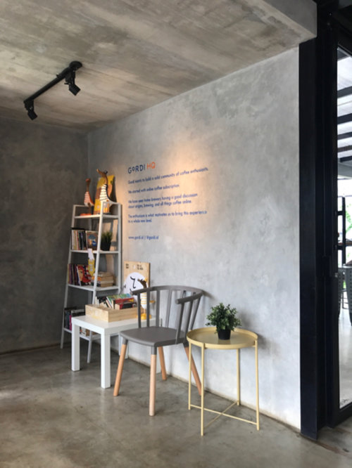 Aesthetic coffee shop in Jakarta Selatan 😍 Gordi HQ located in Jeruk Purut