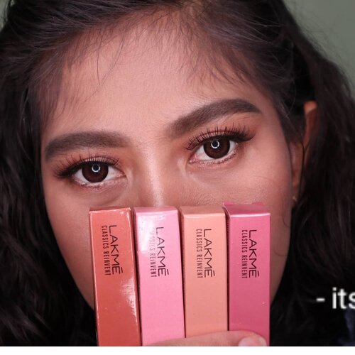 Lakme Makeup Indonesia ngeluarin lipstick terbaru. Namanya @lakmemakeup Mini Matte Lip Crayon. Lipstick nude mini ini Ada 4 varian warna loh Dan warnanya bagus bagus pisan euy..... Blogpostnya udah up loh...
www.devontoffanny.blogspot.com 💄💄💄💄💋💋💋💋
.
.
.
#lakme #lakmeindonesia #lakmemakeup #lipstick #lipcrayon #minimattelipcrayon #reviewlipstick #blogger #beautyblogger #bloggerindonesia #indonesianfemalebloggers #reviewproduct #clozetteid