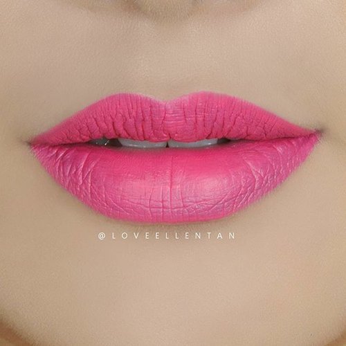Pinky Smile😂😂😂😄 Nabi Matte Lip Gloss - Angle Pink 💋



#lipjunkie
 #lipstick  #lip  #lipswatches  #lipgloss  #lipswatch  #thelipswatchchallenge  #nabicosmetics  #nabimatte  #nabimattelipstick  #makeupfreak  #makeupaddict  #makeuplover  #anastasiabeverlyhills  #clozetteid  #amazingmakeupart  #lipart  #vladamua #lookamillion  #motdindo  #motd #lipstutorial #lipstickaddiction  #lipstickaddict  #lipstickaddicted #mattelipstick  #mattelips #lipsticklover #lipstickjunkie