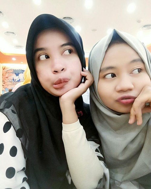 My lil queen. Still be my lil queen.
Keep strong, humble and be young inspiration.😘👭 #besttime #bestmoments #bestfriend #goodbehavior #muslimah #duomuslimah #realitionshipgoals #sahabatsurga #sahabat #beautylife #beauty #clozetteid #beautyday #shopping #sisters #blackandwhite